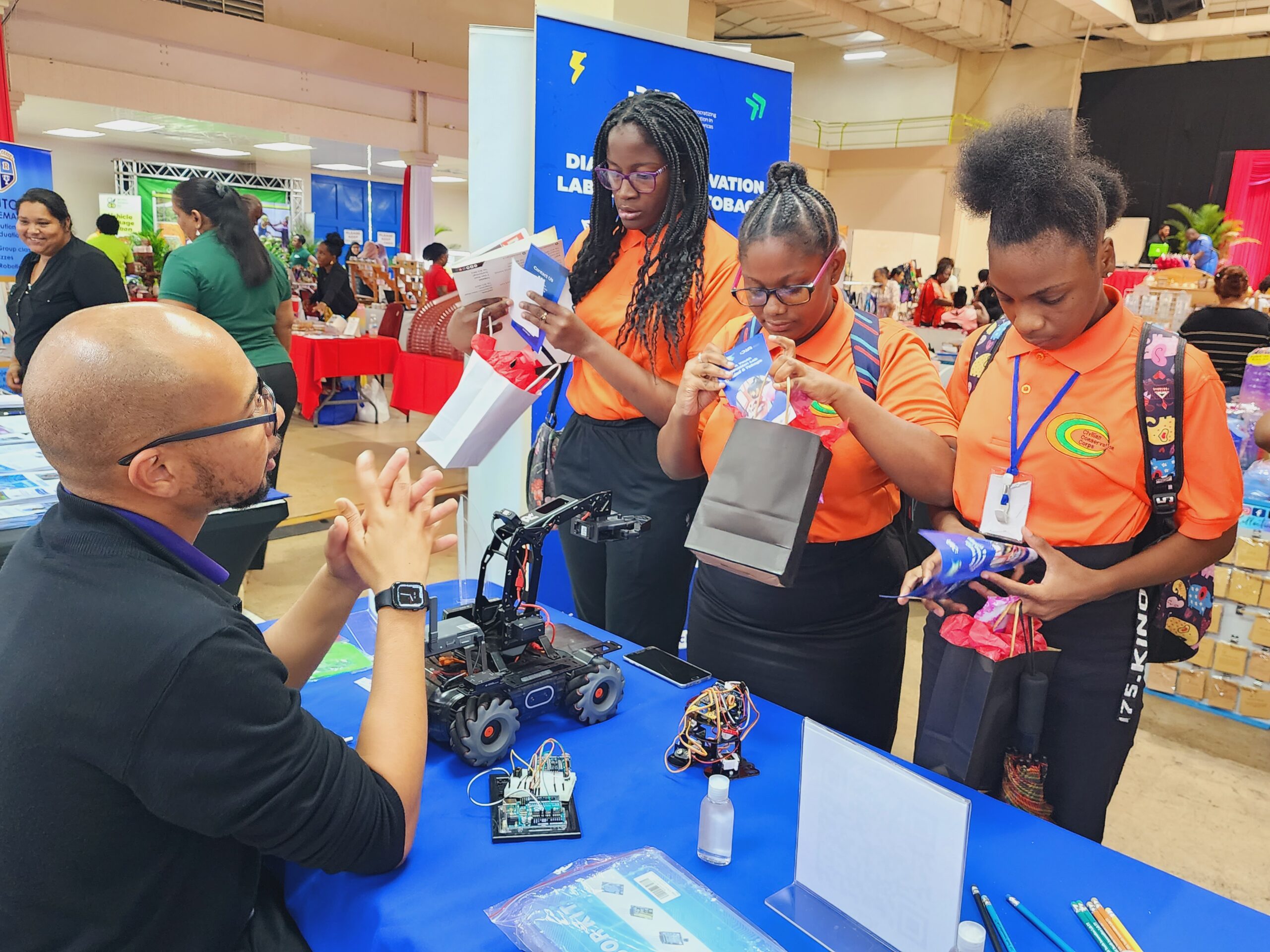 DIA Lab TT Showcases its Impact at NEDCO\’s Entrepreneurship Week 2023
