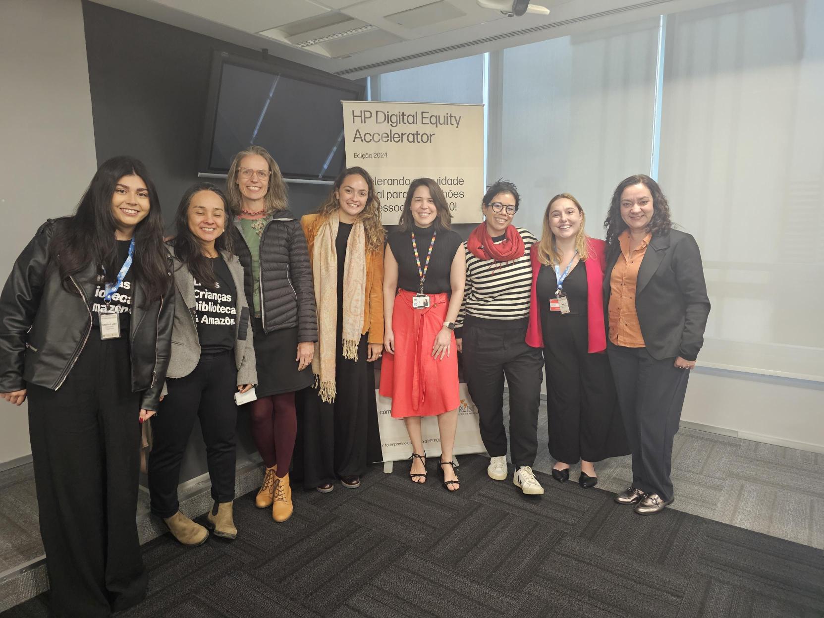 O time Brasil apresentou o Programa POETA no HP Digital Equity Accelerator