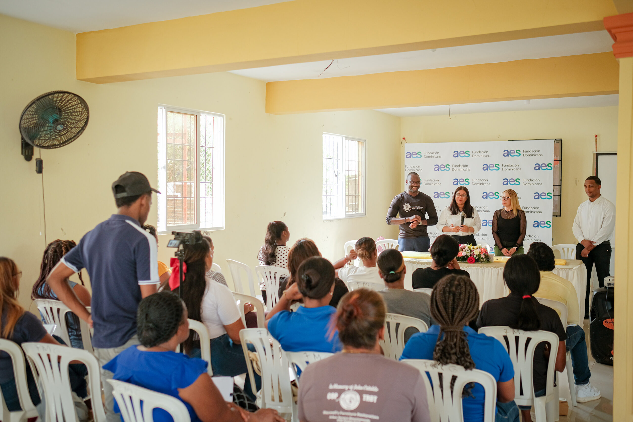 En la fase de capacitaciones presenciales de Potenciando el Emprendimiento Innovador 2024