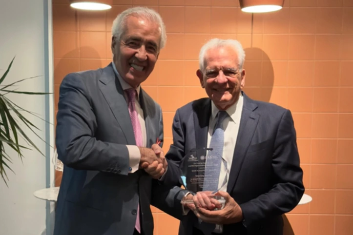 Stanley Motta, empresario panameño, recibe el Premio Humanitario de The Trust y la OEA por su compromiso con el desarrollo social en América Latina